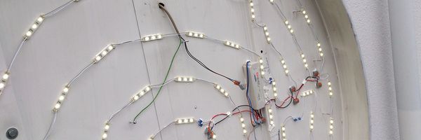 Nuernberger Versicherung - alte Lichtwerbung auf LED-System umruesten 2 Nuernberger Versicherung - alte Lichtwerbung auf LED-System umruesten 2