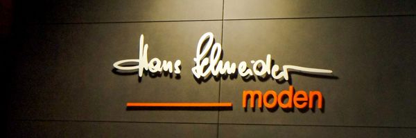 Hans Schneider Moden - Forexbuchstaben lackiert Hans Schneider Moden - Forexbuchstaben lackiert