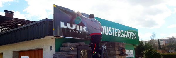 Luiki Betonwerke Leoben - Tafel Mustergarten mit Digitaldruck Luiki Betonwerke Leoben - Tafel Mustergarten mit Digitaldruck